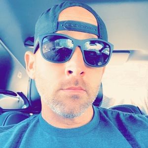 Meet your Posher, Cory